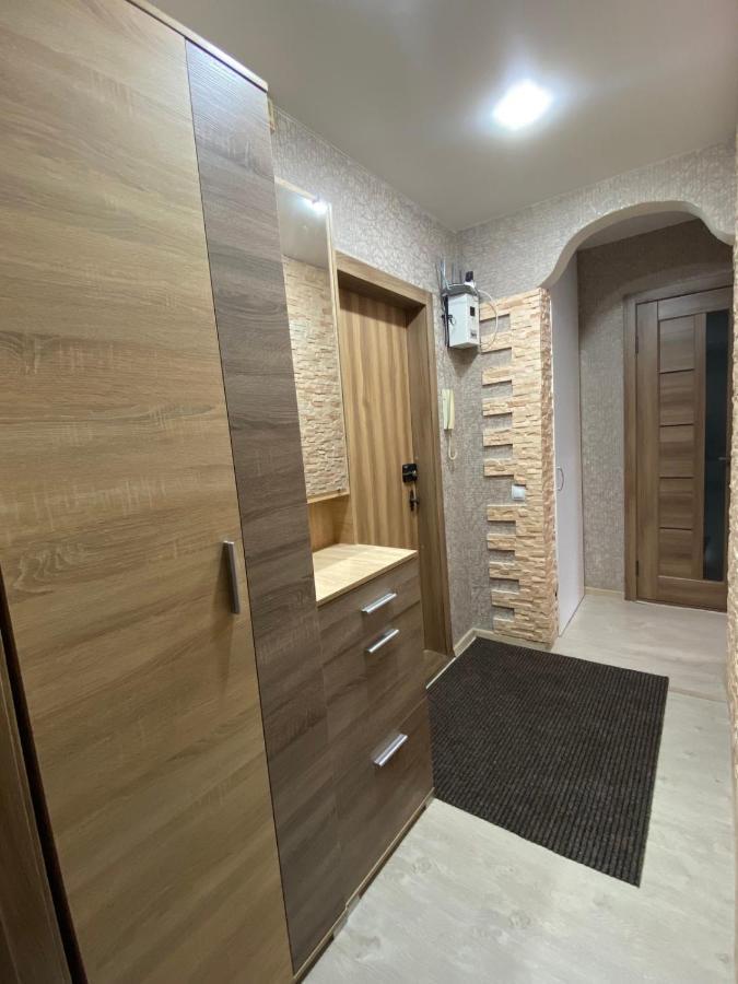 Квартира С Раздельными Комнатами, Левый Берег, Пр Правды, Ул Калиновая Dnepropetrovsk Exterior foto